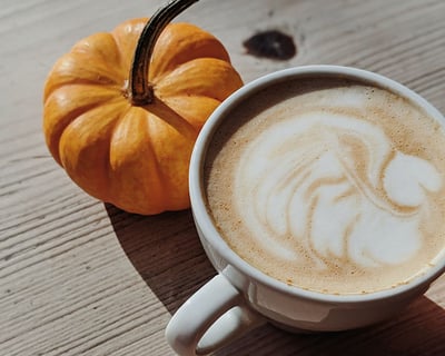 Blog Integrated marketing strategy example - PSL latte example